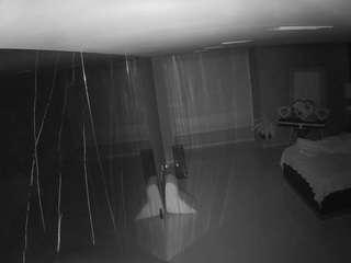 voyeurcam-casa-salsa-bedroom-14