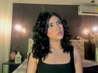 I’m an outgoing person, passionate about authentic connections, and I always strive to create a relaxed and fun atmosphere. I love sharing moments of laughter, great conversations, and learning something new every day. I consider myself curious and enjoy exploring different forms of expression, whether through fashion, art, or lifestyle. If you