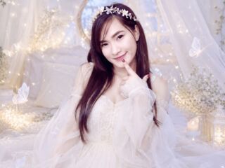 hot cam show AngelaTomochi
