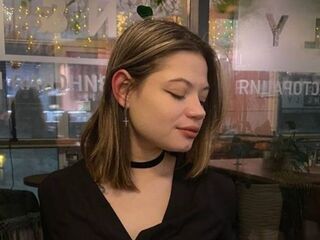 camgirl fingering pussy JanuaryBuswell