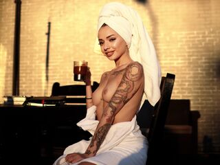 adult chatroom KayaBelle