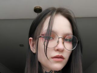 camgirl masturbating with sex toy KeniaTucholski