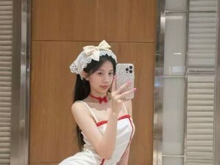 livesex cam LilyYuan