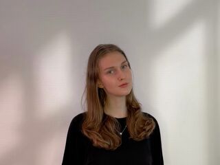 naked camgirl picture MargTamas