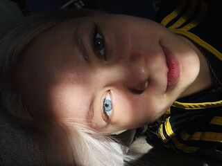 cam strip tease PhyllisBrancato