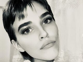 live cam girl gallery UdelaHailey