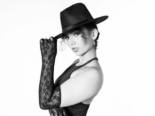 nude webcam girl pic VeraBellucci