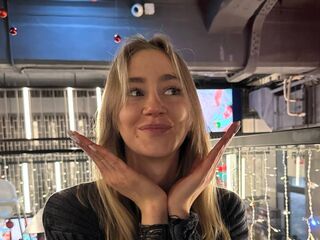 sex show online ZenaDeruiter