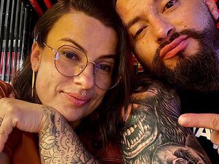 couple voyeur cam LizJohel