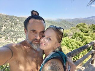 naked cam girl fucking stranger MiriamMartin