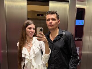 hot live couple cam MissAndKis