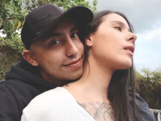 adult webcam couple sex show VeronicaandAlan