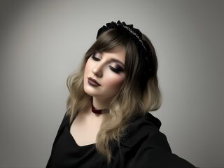 girl slave sex wecam RunaHelsing