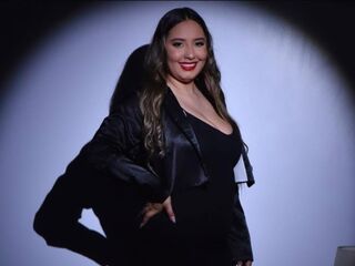 jasmin AbellaRaider