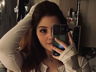 fingering girl cam AdrienMusni