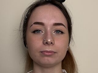 beautiful girl cam AftonHickey