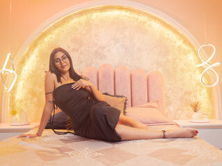 free live webcam picture AishaCarpenter