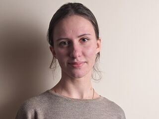 naked webcamgirl photo AkilahZarucki