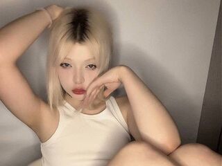 cam girl playing with vibrator AlbertaHickey