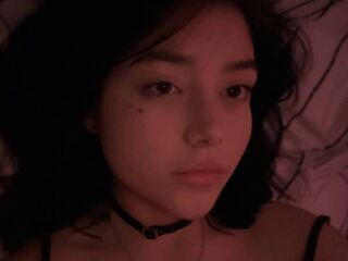 teaser web cam AlisaGlow