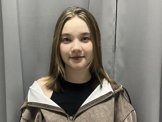 girl cam AliseGlow