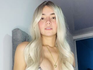 naked webcamgirl picture AlisonWillson