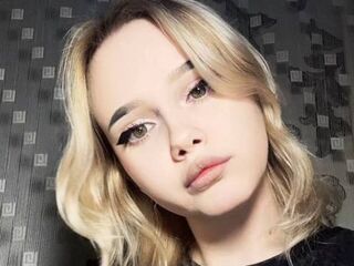 webcam live sex show AlmaLonabaugh