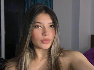 topless webcam girl AmberCossio