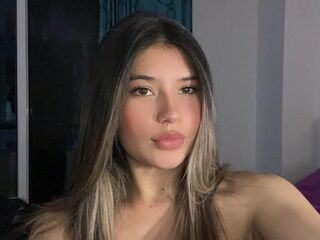 webcamgirl chatroom AmberCuellar