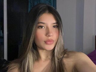 naughty camgirl AmberDaniela