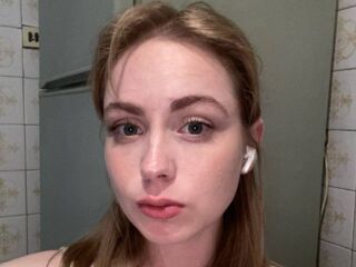 naked cam chat AmiNahha