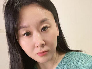 camgirl spreading pussy AmySuners