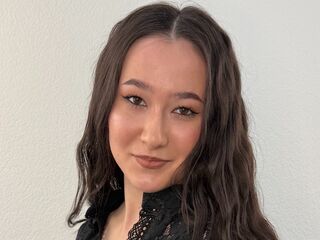 naughty cam girl fingering shaved pussy AnastasiaHowle