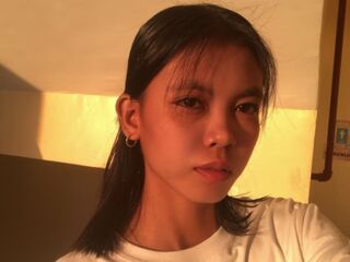 closeup web cam AnnahGrace