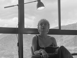 livesex cam show AnneHarmon