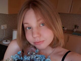 cam slut BertaCheyne