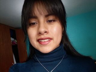 naughty cam girl fingering shaved pussy BushEve