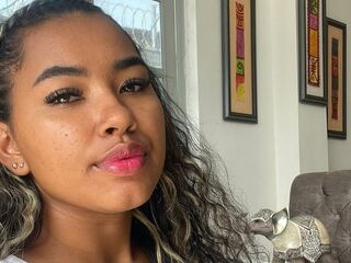 free webcam chat CinnaPasiony