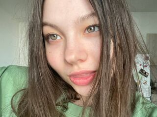 hot cam girl spreading pussy ClariceFinton
