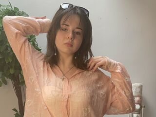 webcam girl chat room CweneClose