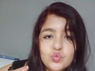 hot chatroom DahliaLee