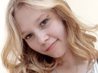 nude cam girl pic DainePostema
