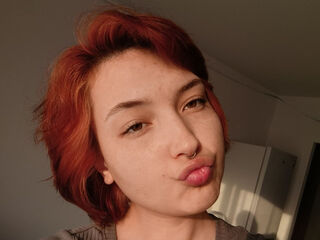 webcam girl chat room DareleneBlakeman