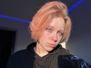 camgirl photo DeannaBaker
