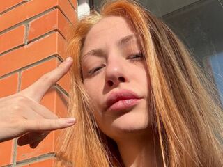 adultcam DeloresDeveau