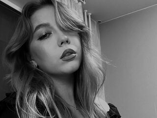 camslut webcam video DevonaDalal