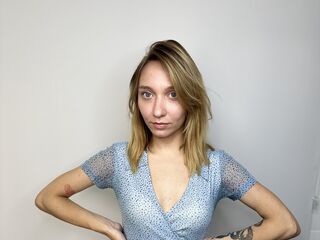 camgirl masturbating with vibrator EdytFairfax