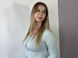 naked camgirl photo EllenUnzueta