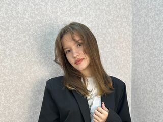 naughty camgirl ElletteHewlett
