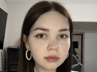 cam hooker EmiliRoyzi